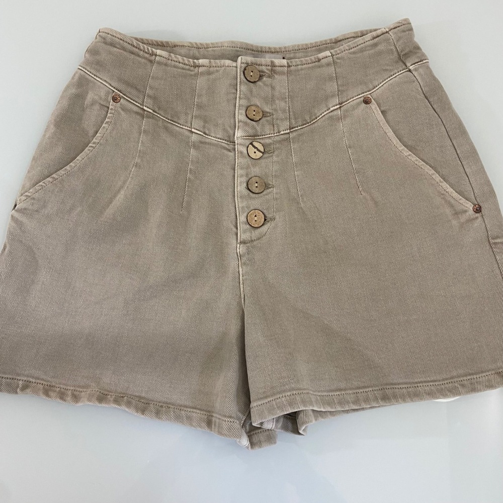 Dear John Women's  High Waist Button Front Casual Tan Shorts‎ Size 27 Boho